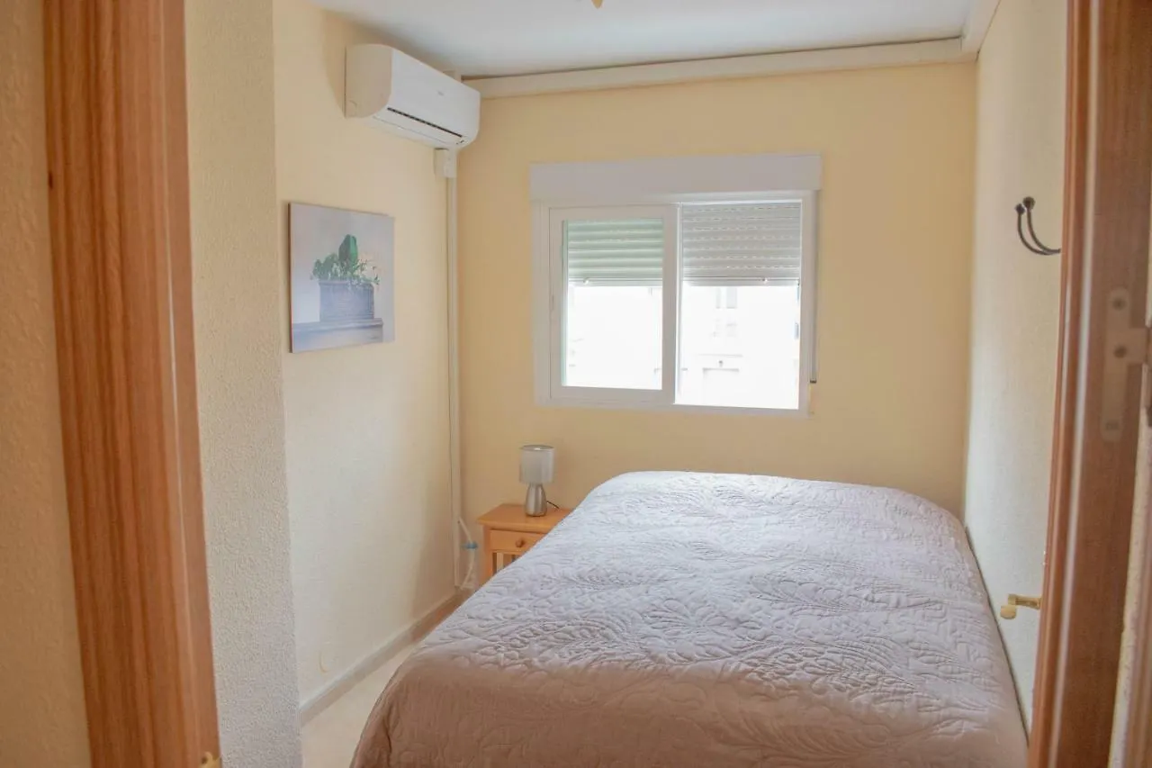 2 Bedroom Apartment Fuengirola Saturno Spain